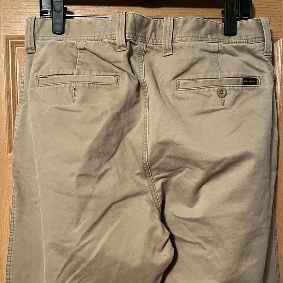 Eddie Bauer Men's Classic Fit Khaki Chinos 35x34 - Picture 8 of 13
